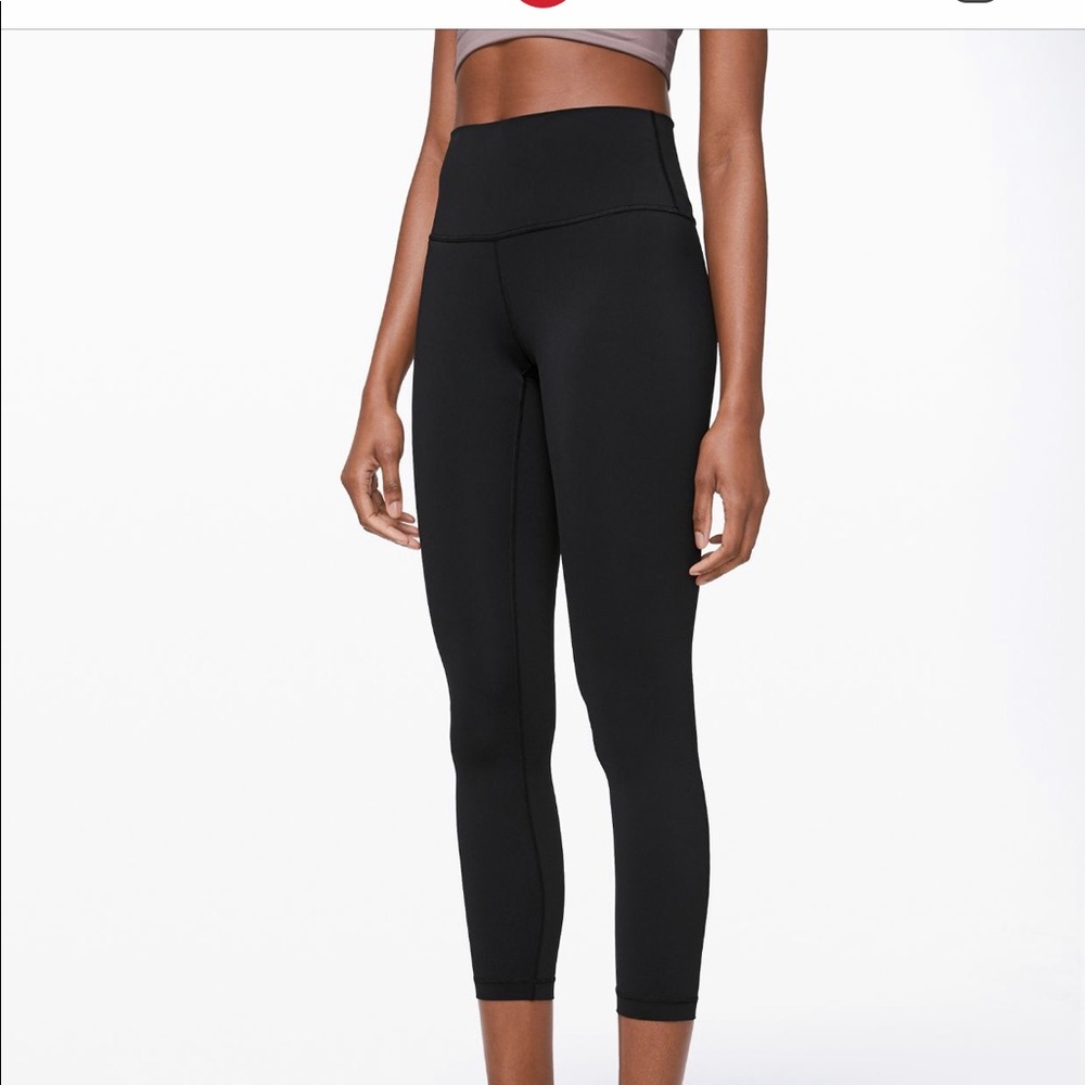 BNWOT Lululemon high rise Wunder Under 25” Nulux